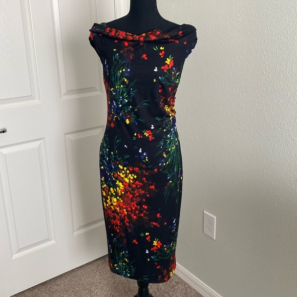 ESCADA DRESS - Picture 2 of 15